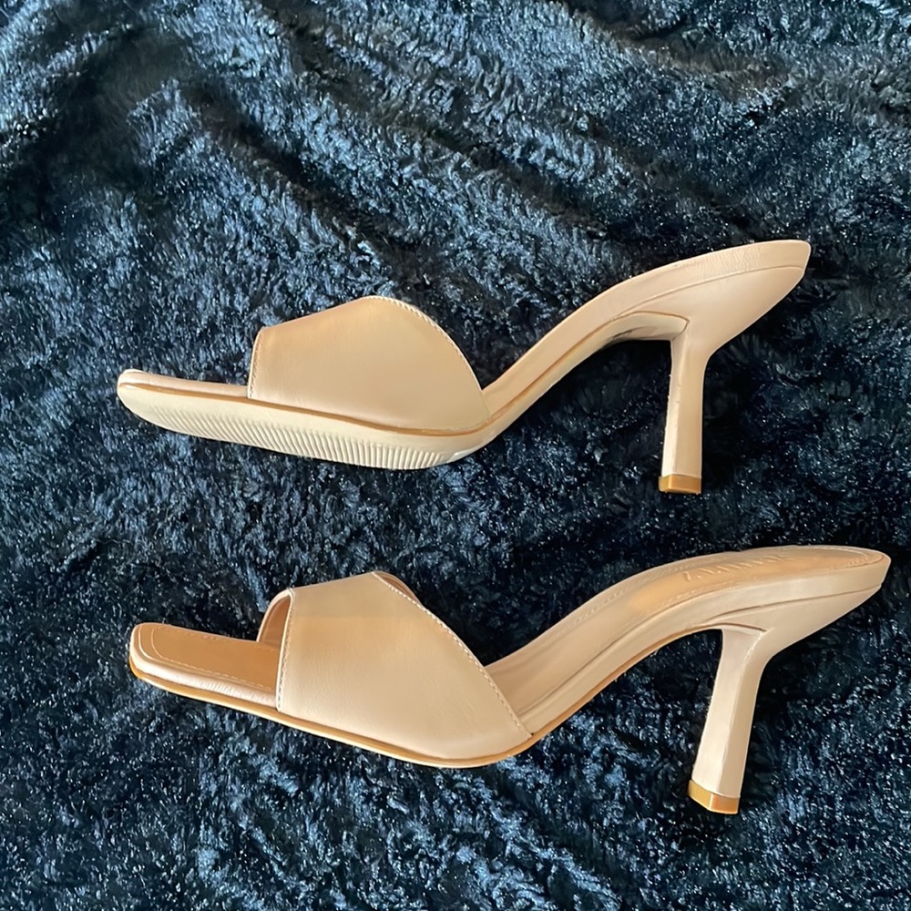 SCHUTZ beige heels 8 1/2 3 inch heel. With box - Picture 2 of 9